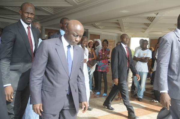 RUFISQUE : Les Cadres de l'Apr exhortent Idrissa Seck à rendre publique les clauses du protocole de Reubeuss RUFISQUE : Les Cadres de l'Apr exhortent Idrissa Seck à rendre publique les clauses du protocole de Reubeuss