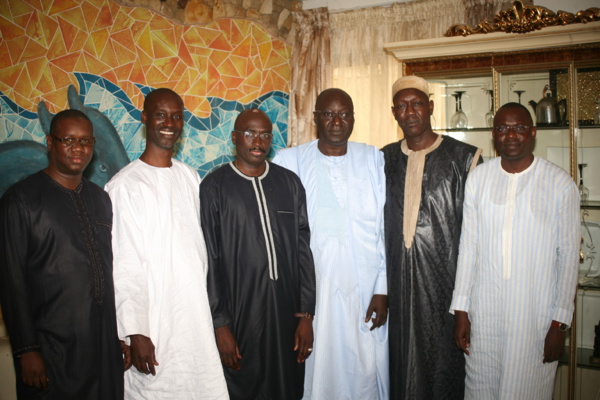 ENFANTS DE LA RUE: La Coalition "Domu Rewmi" dénonce cet nouvel esclavagisme érigé en entreprise par des hommes qui se cachent derrière l’islam ENFANTS DE LA RUE: La Coalition "Domu Rewmi" dénonce cet nouvel esclavagisme érigé en entreprise par des hommes qui se cachent derrière l’islam