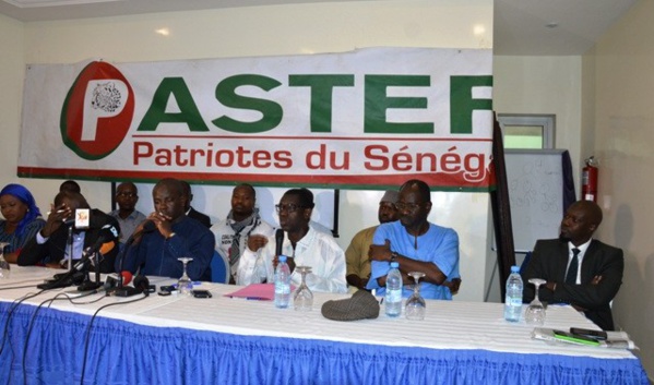 PASTEF: «Macky a demandé en conseil des ministres à Amadou Bâ ce qu’il attendait pour renvoyer Ousmane Sonko» PASTEF: «Macky a demandé en conseil des ministres à Amadou Bâ ce qu’il attendait pour renvoyer Ousmane Sonko»