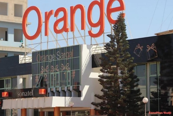 URGENT : Un vigile de la Sonatel de Ziguinchor tué par des voleurs URGENT : Un vigile de la Sonatel de Ziguinchor tué par des voleurs