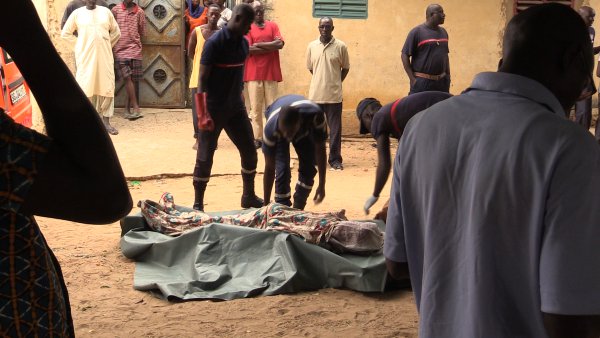 Drame à Guédiawaye : Un ado de 13 ans poignarde son ami de 17 ans