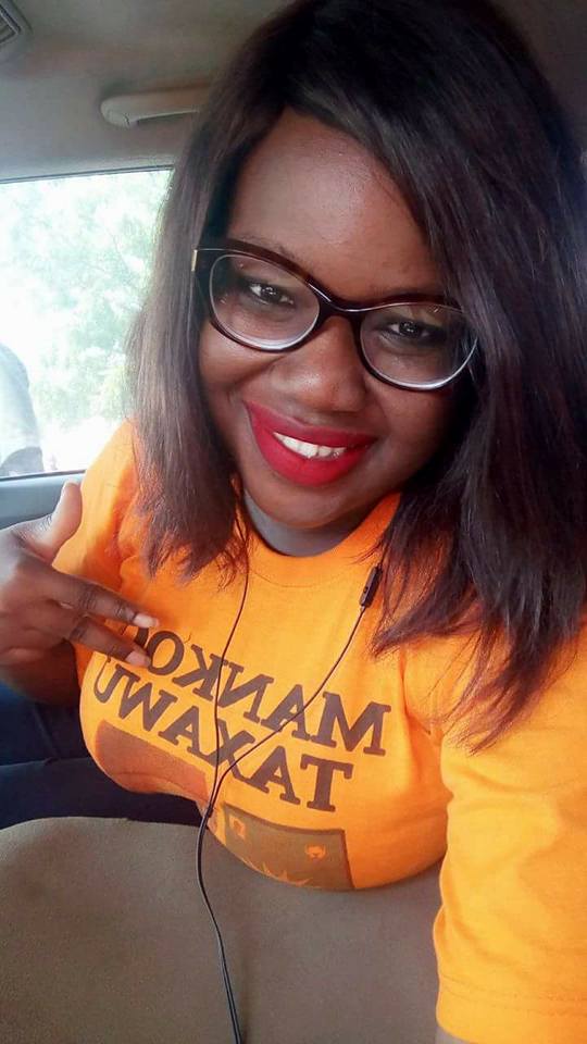 Admirez la jeune Aida Niang de "Bês Du Niak" investie sur la liste de Manko Taxaaw Sénégal
