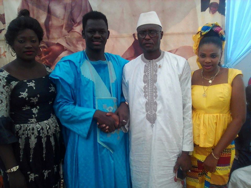 Photos : Omaro "bou Cheikh Béthio" a baptisé son enfant à Nord-Foire