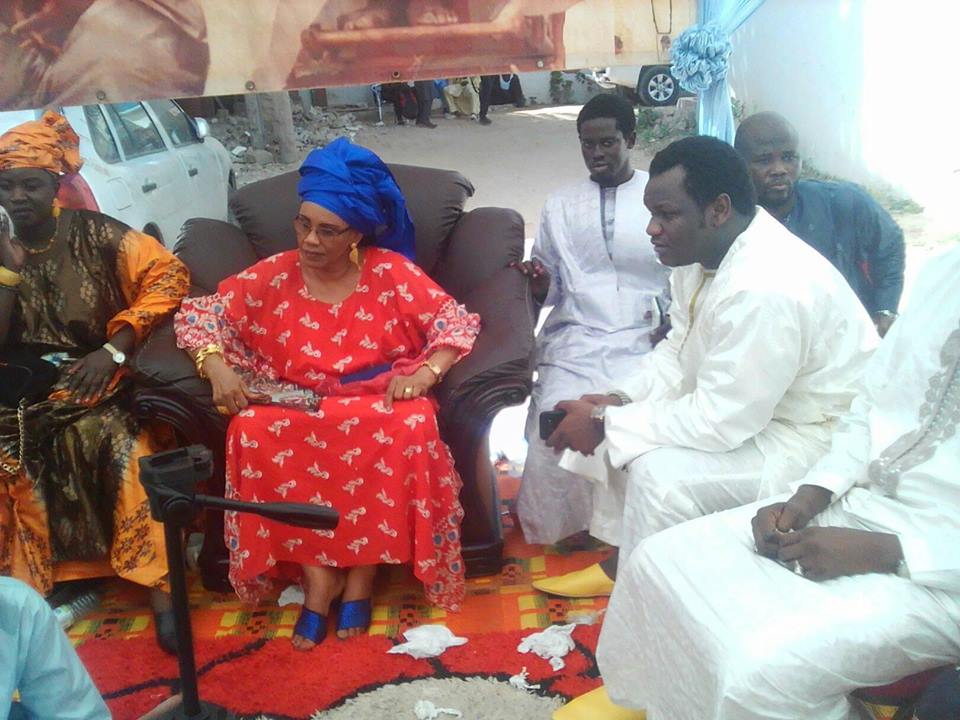 Photos : Omaro "bou Cheikh Béthio" a baptisé son enfant à Nord-Foire