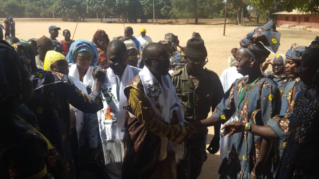 Bignona : Mamina Kamara parrain du Congrès des femmes de Bessire (images) Bignona : Mamina Kamara parrain du Congrès des femmes de Bessire (images)