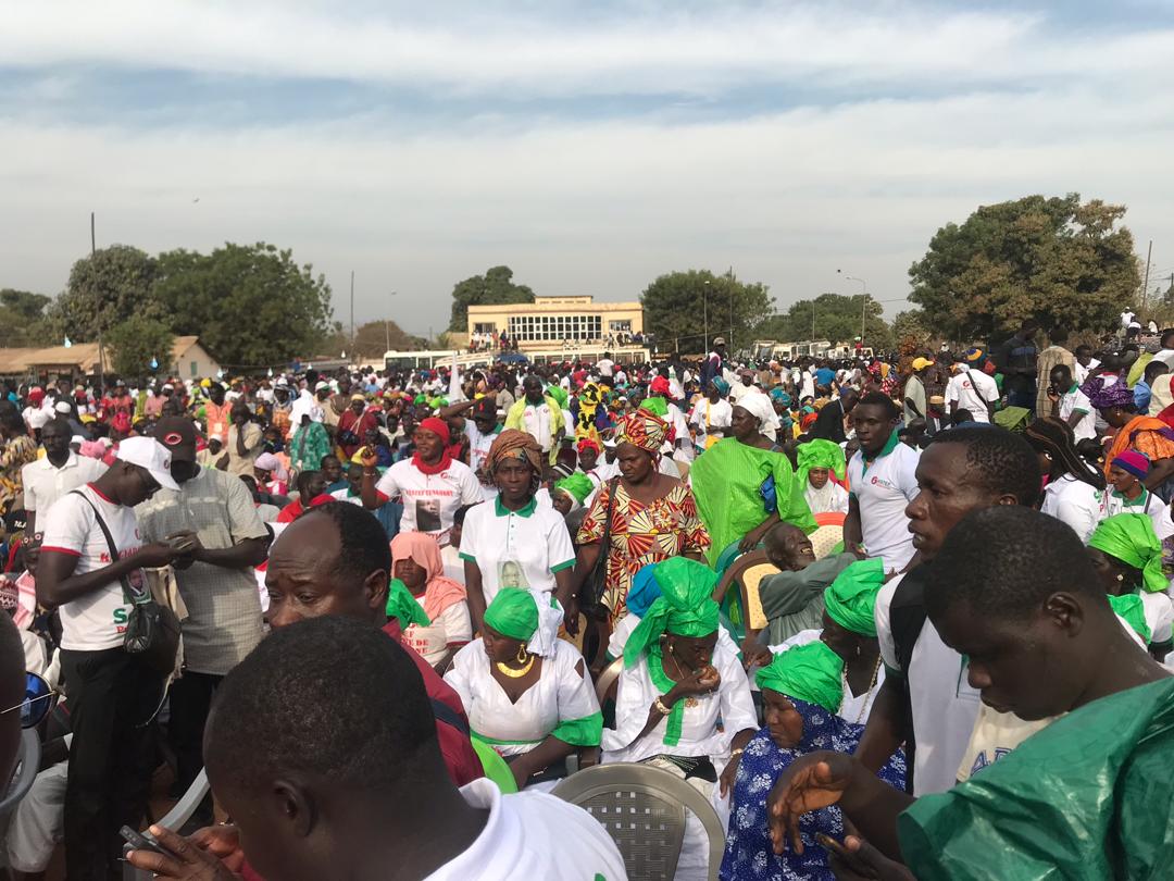 Ziguinchor : Les premières images du meeting de Sonko à la place Bambaya 