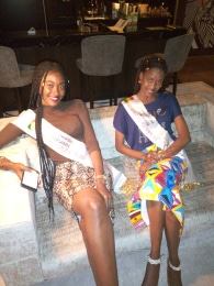 Miss Sénégal et ses trois dauphines en vacances à Istanbul  Miss Sénégal et ses trois dauphines en vacances à Istanbul