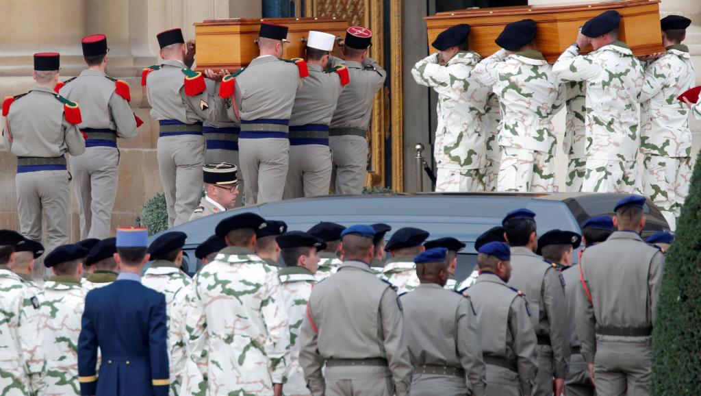 France: hommage aux 13 soldats tués au Mali en présence d'Ibrahim Boubakar Keïta