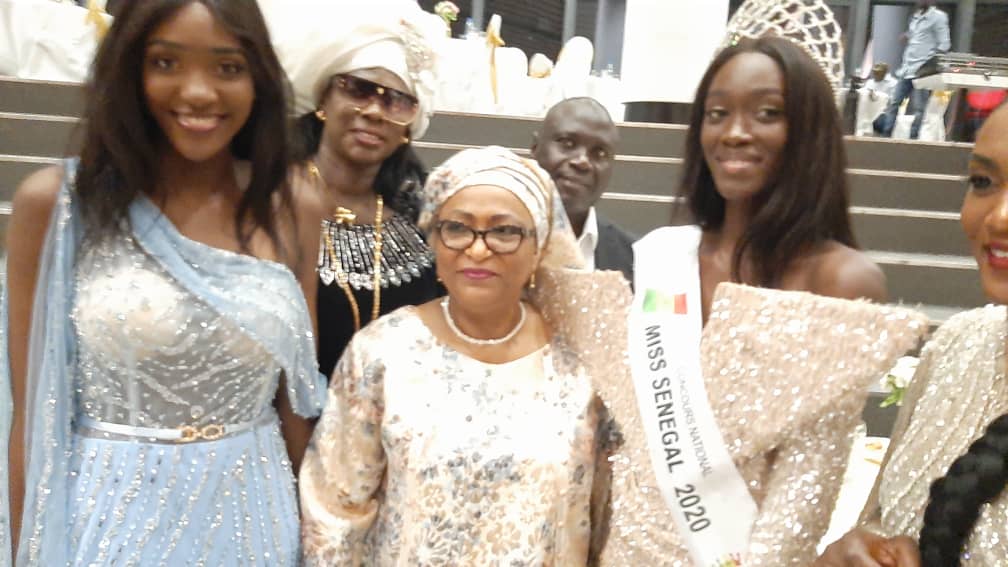 Prix Ragnée 2020: Amina Badiane de Miss Sénégal lauréate de la meilleure actrice culturelle Prix Ragnée 2020: Amina Badiane de Miss Sénégal lauréate de la meilleure actrice culturelle