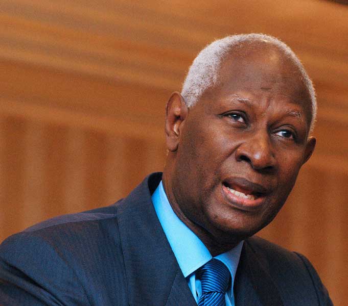 Abdou Diouf : "Deux mandats suffisent à la tête d'un État"
