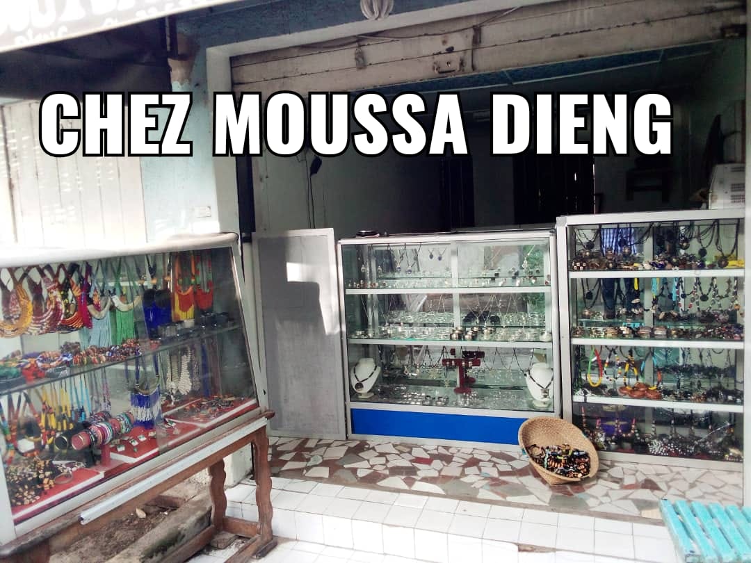Bijouterie : Bienvenue chez Moussa Dieng au village artisanat de Ziguinchor 