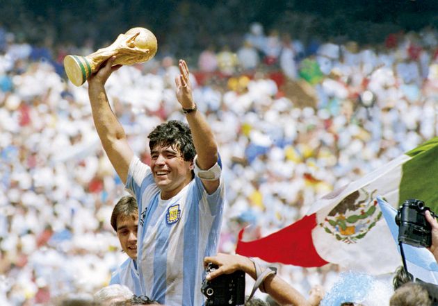 Diego Maradona, mort d'une légende universelle