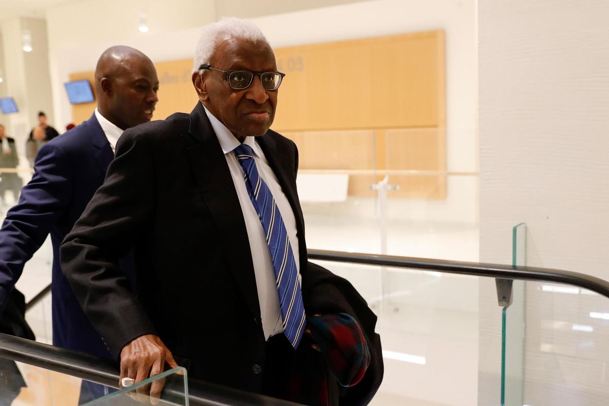 Athlétisme: Lamine Diack bientôt de retour au Sénégal ?