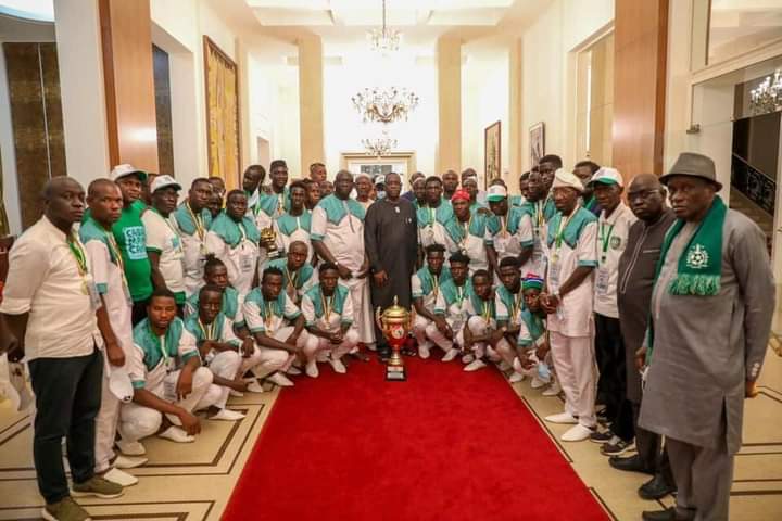 Le Casa Sports reçu par le chef de l'Etat Macky Sall 