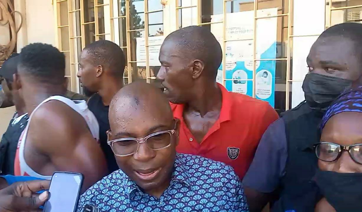 Kédougou : Le député Moustapha Guirassy et ses militants violentés devant la préfecture