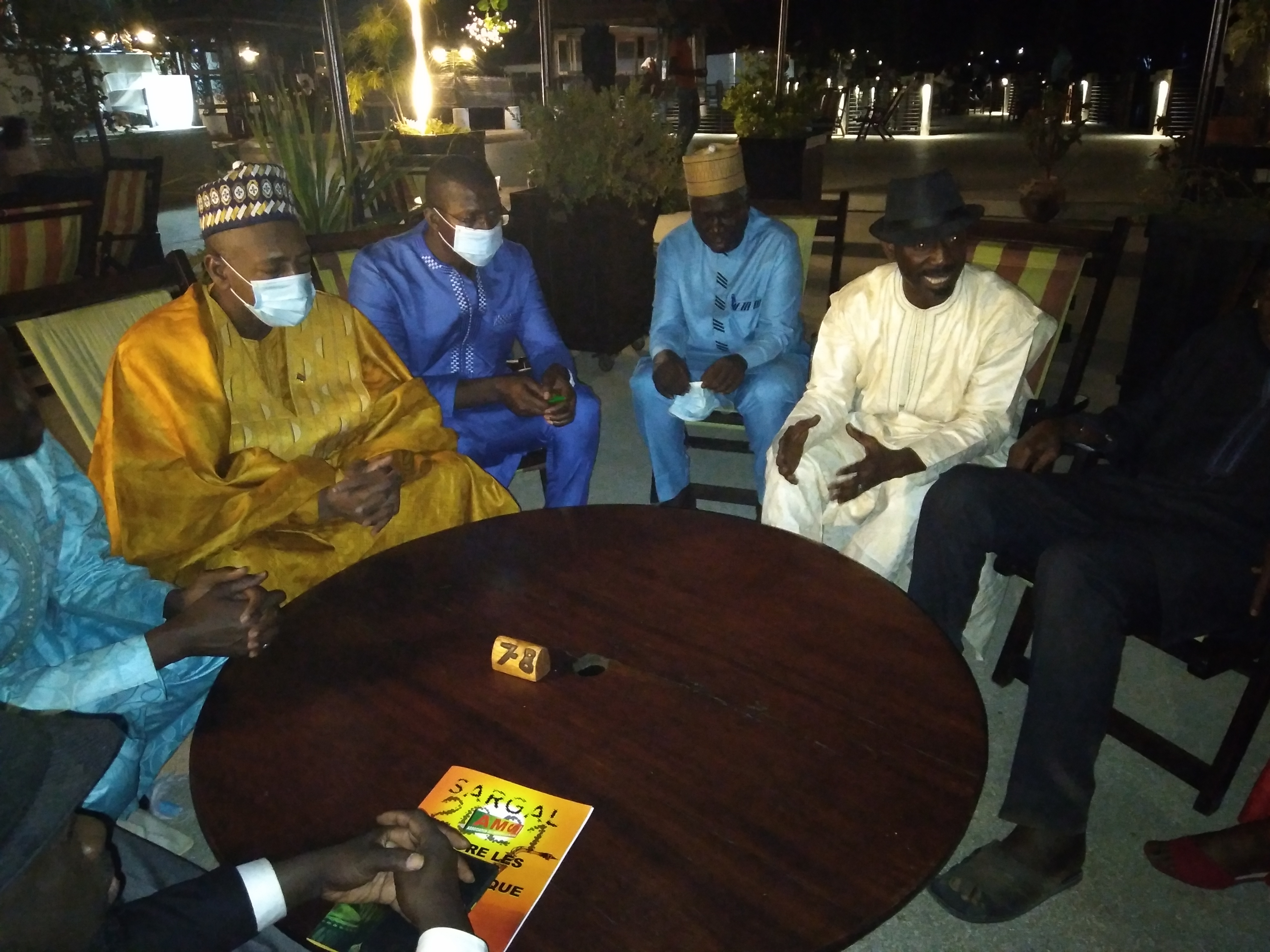 Ziguinchor : Le Ministre Gambien de la Culture et du Tourisme félicite le Gie Goorgoorlou pour son travail dans le.... Ziguinchor : Le Ministre Gambien de la Culture et du Tourisme félicite le Gie Goorgoorlou pour son travail dans le....