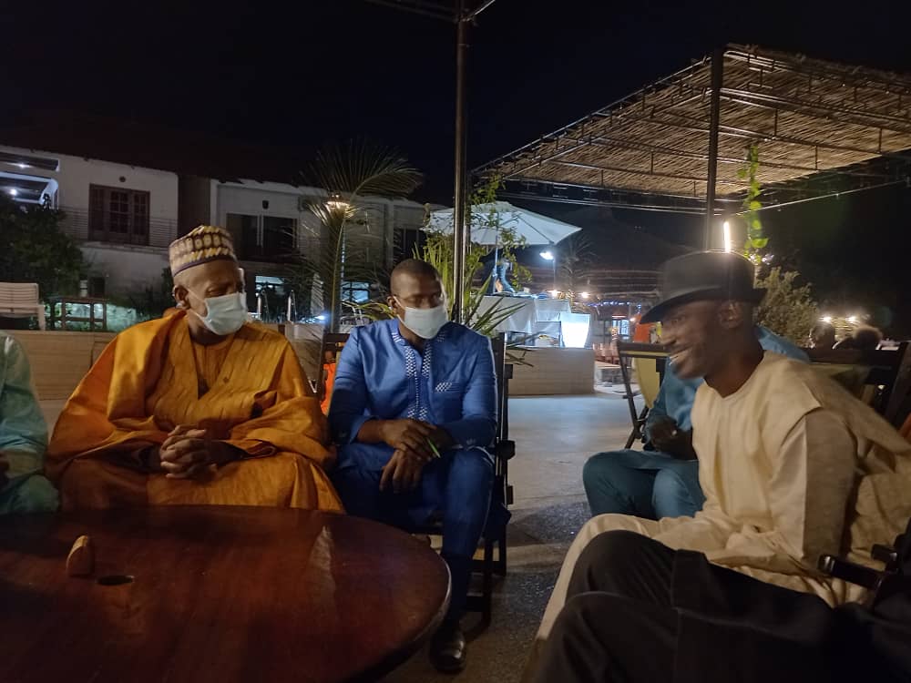 Ziguinchor : Le Ministre Gambien de la Culture et du Tourisme félicite le Gie Goorgoorlou pour son travail dans le.... Ziguinchor : Le Ministre Gambien de la Culture et du Tourisme félicite le Gie Goorgoorlou pour son travail dans le....