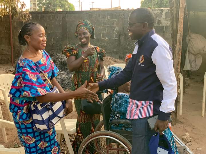  Mamina Kamara finance l’Association des personnes à mobilité réduite de Bignona