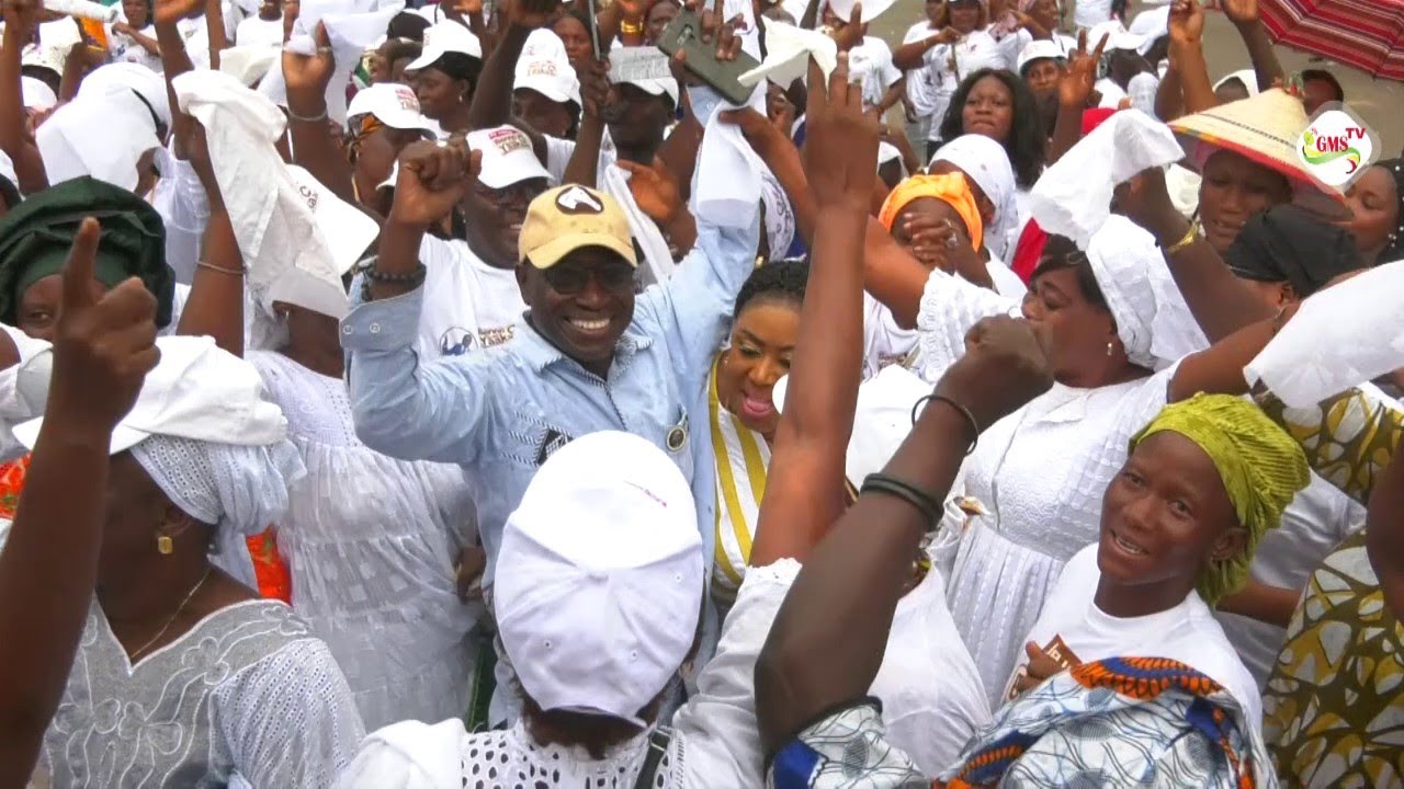 Bignona : Mamina Kamara toujours dans le cœur des populations... Bignona : Mamina Kamara toujours dans le cœur des populations...