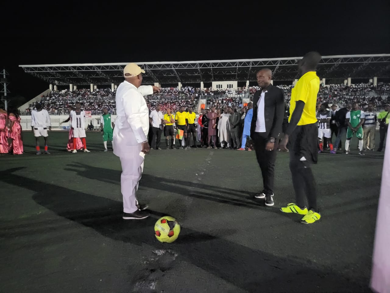 Finale Zone 2B de Ziguinchor : Le parrain Taïbou Diédhiou gâte la jeunesse (images)