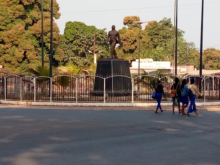 Bignona : Les prix des taxis clandos passent du simple au double Bignona : Les prix des taxis clandos passent du simple au double