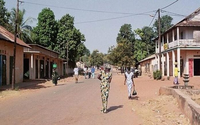 Électrification rurale : Macky Sall va injecter 27 milliards FCFA pour électrifier 619 villages dans la région de Sédhiou