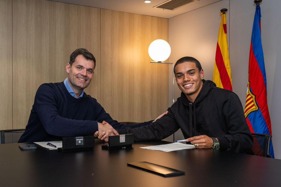 Mercato : Le fils de Ronaldinho signe au FC Barcelone