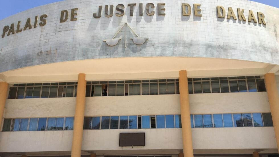 L’homme d’affaires voulait acheter un bateau de la Douane, il perd plus de 82 millions dans l’opération