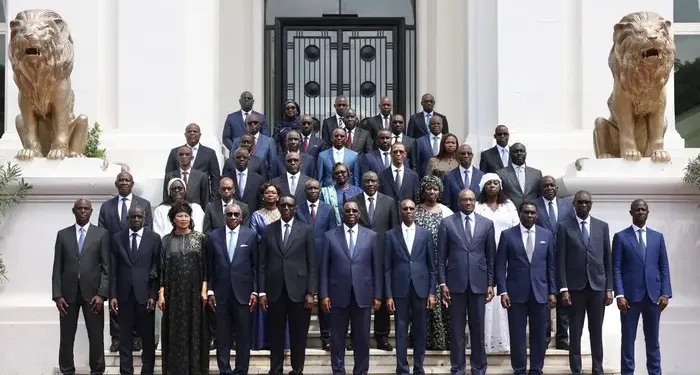 Antoine Diome Ministre du pétrole, Aissata Tall Sall à Justice, Doudou Ka à l'économie, Madior Fall chef de la diplomatie, Sidiki Kaba (Intérieur)...