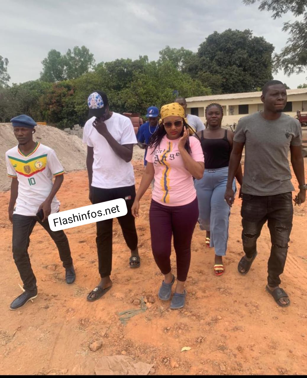 8 Mars : A la découverte de "Maman Rose", la baguette magique qui se cache derrière les décorations de la ville de Ziguinchor