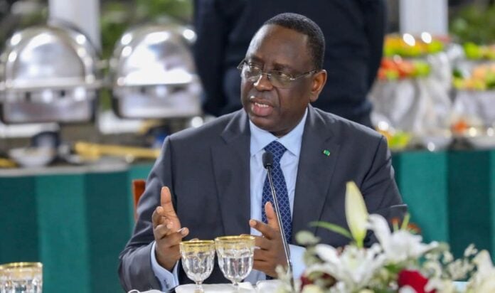 Macky Sall félicite Bassirou Diomaye Faye