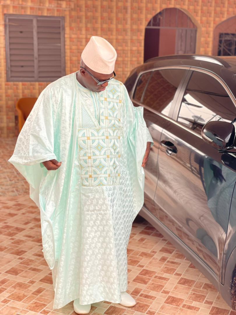 Tabaski 2024 : Admirez le Sagnsé de Moussa Kouyaté,  PDG de BMK PRODUCTION Tabaski 2024 : Admirez le Sagnsé de Moussa Kouyaté,  PDG de BMK PRODUCTION