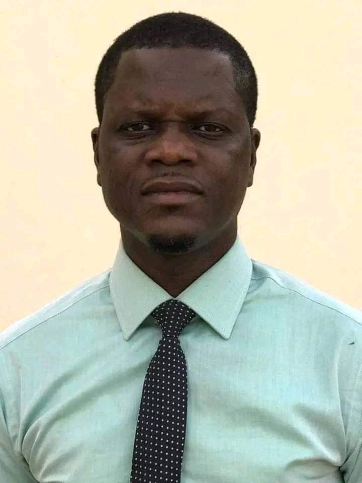 Djibril Sonko élu maire de Ziguinchor : Ses voisins de Colobane expriment leur satisfaction et s'engagent à l'accompagner... Djibril Sonko élu maire de Ziguinchor : Ses voisins de Colobane expriment leur satisfaction et s'engagent à l'accompagner...