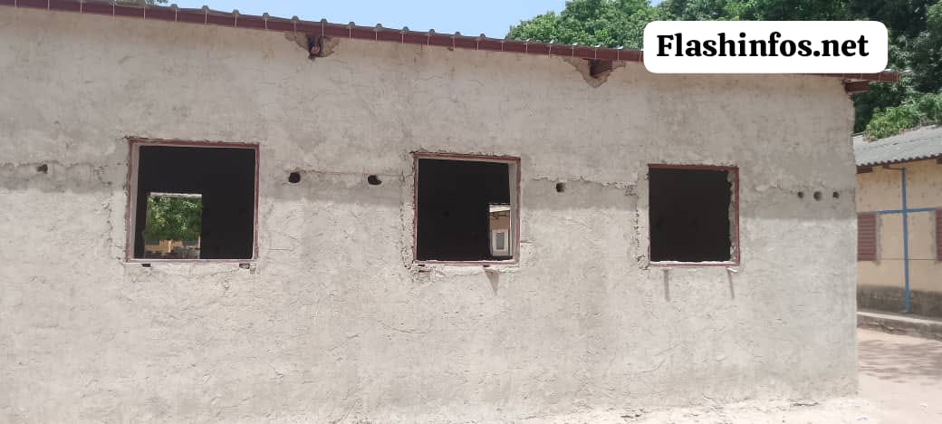 Ziguinchor : L’école Mamadou Keita de Kandialang de nouveau cambriolée...les fenêtres de la nouvelle salle de classe dérobées.