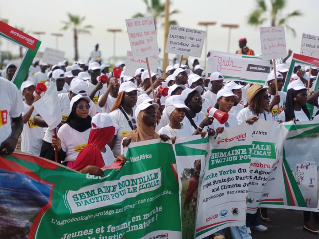   Dakar : Une grande marche pour la justice climatique