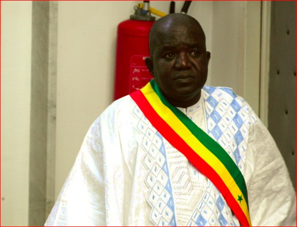 Traque des biens mal acquis: L’ Etat lève la mesure d’interdiction de sortie du territoire pour Oumar Sarr