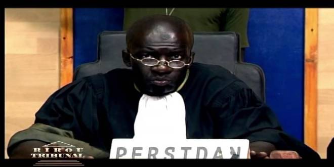 MOUSTAPHA GAYE, COMEDIEN «RIROU TRIBUNAL» : «Nous méritons l’accompagnement du ministère de la Justice» MOUSTAPHA GAYE, COMEDIEN «RIROU TRIBUNAL» : «Nous méritons l’accompagnement du ministère de la Justice»