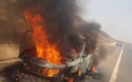 Sortie de l'autoroute: Un véhicule particulier prend feu à hauteur de la corniche des Hlm