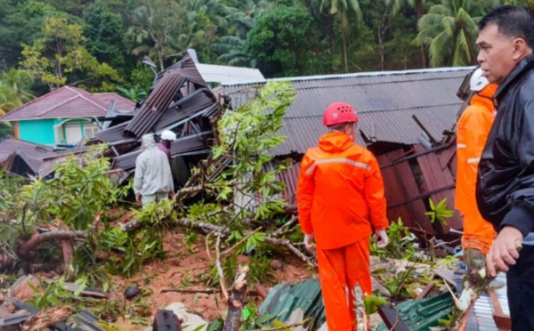 Indonésie: Au moins 14 morts dans un glissement de terrain
